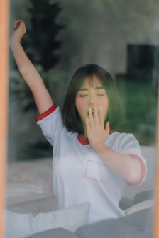 黑皮辣妹